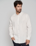 Camisa sport regular tintada blanco roto