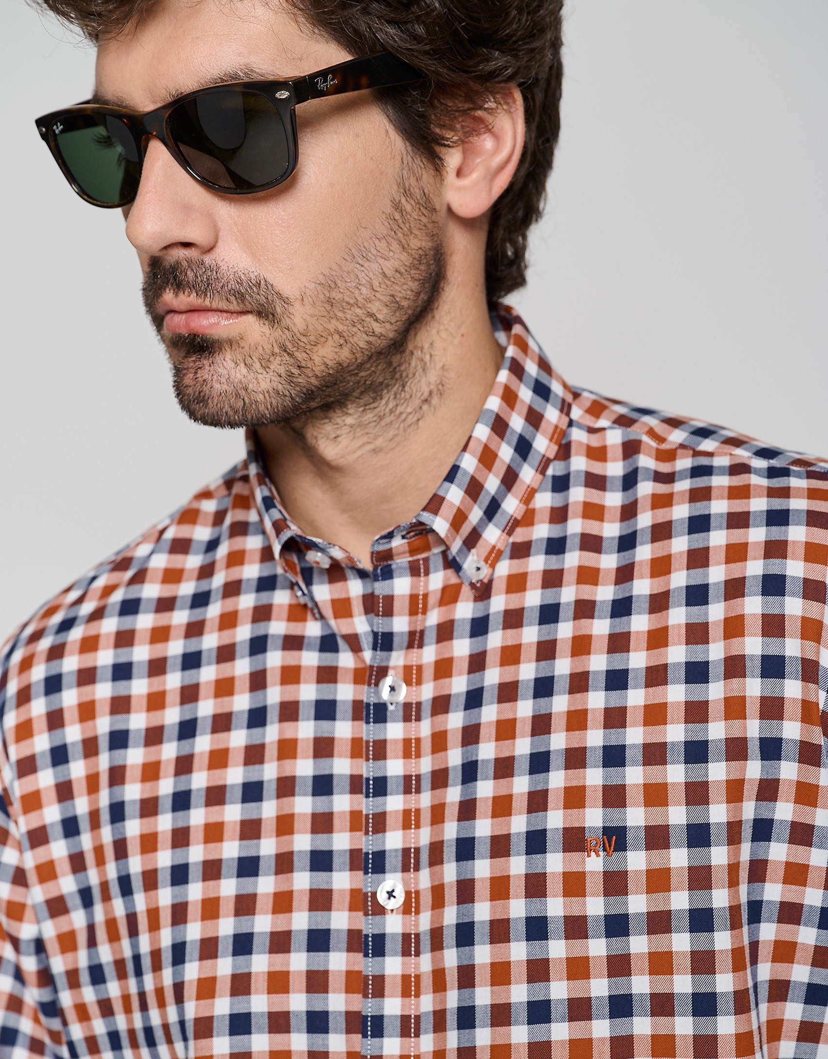 Camisa sport regular cuadros marino, naranja y blanco