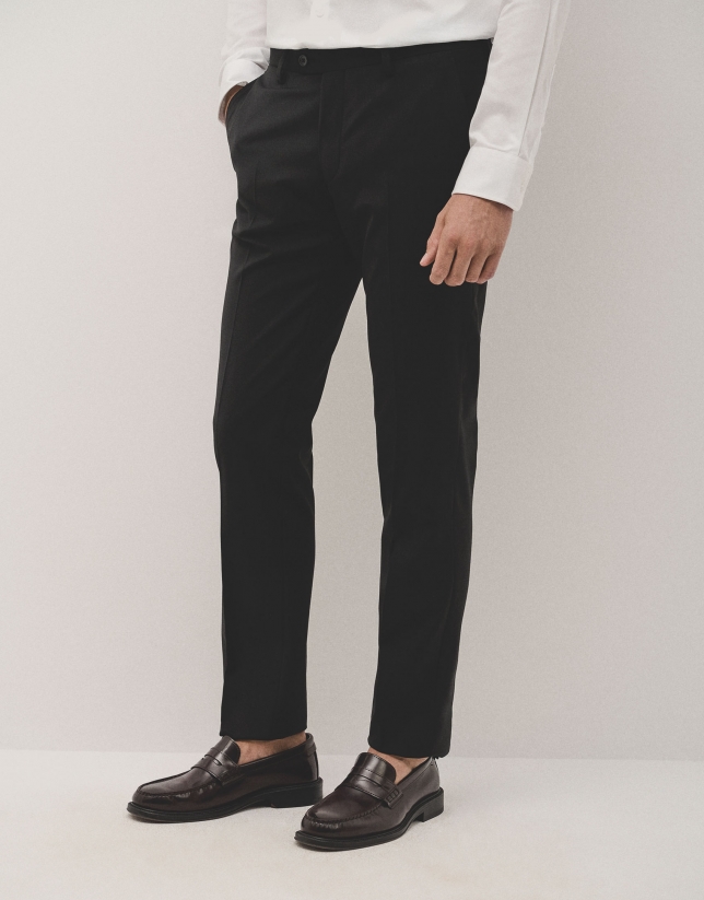 Traje half canvas slim fit liso negro