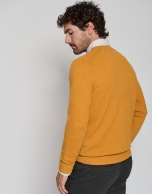 Yellow wool and cashmere sweater