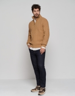 Jersey cremallera ochos camel