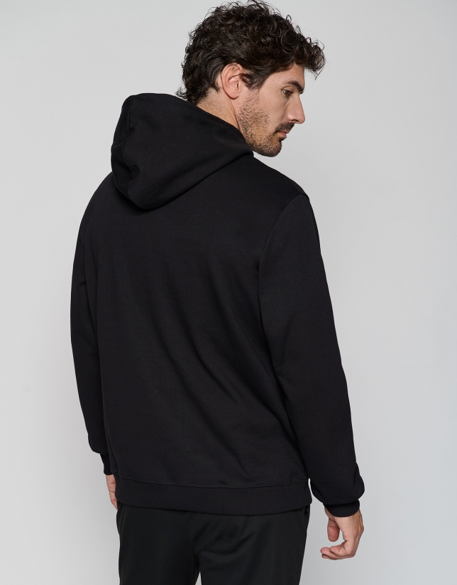 Black embroidered sweatshirt with hood