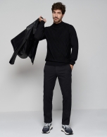 Black wool sweater with elaborate knit