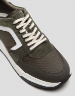 Khaki running shoes with track sole