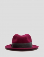 Burgundy felt fedora hat