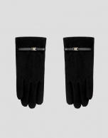 Black knit gloves with leather trim