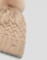 Gorro lana y alpaca beige con ochos