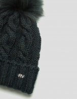 Gorro lana y alpaca verde oscuro con trenzado