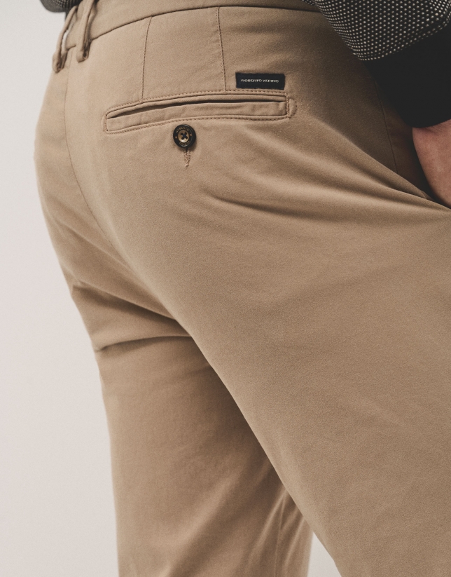 Camel cotton regular chino pants