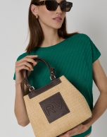 Bolso de  mano Telma Bucket beige y piel cuero