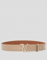 Beige leather belt with matching back-stitching