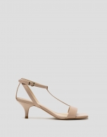 Open sandal with straps in beige leather