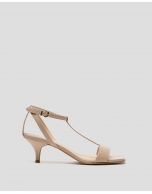 Open sandal with straps in beige leather