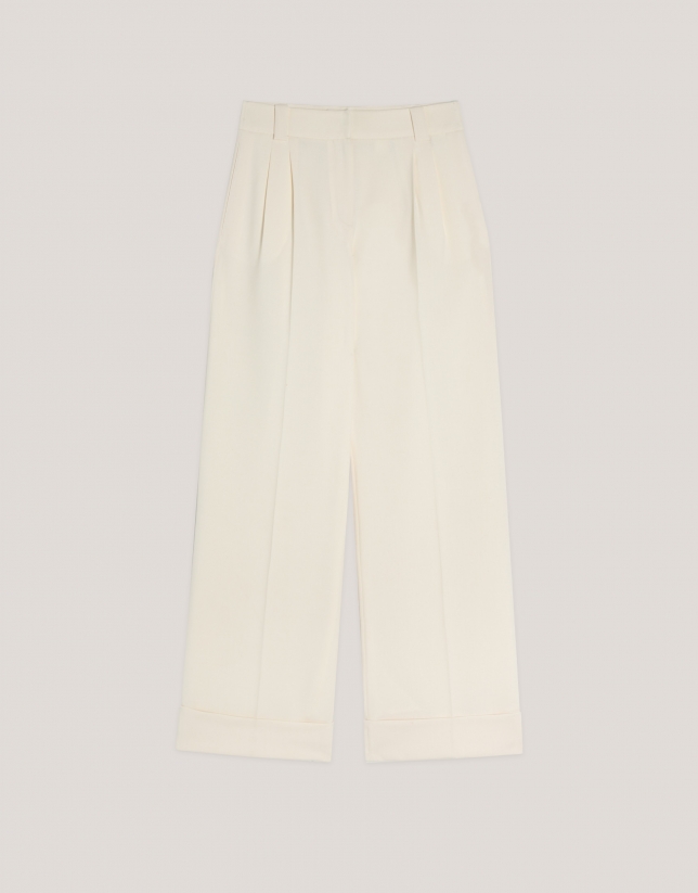 Ecru crepe tailored pants with rolled-up hem