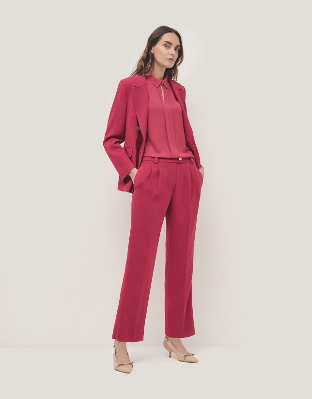 Raspberry shirt with central pleat in flaire crepe