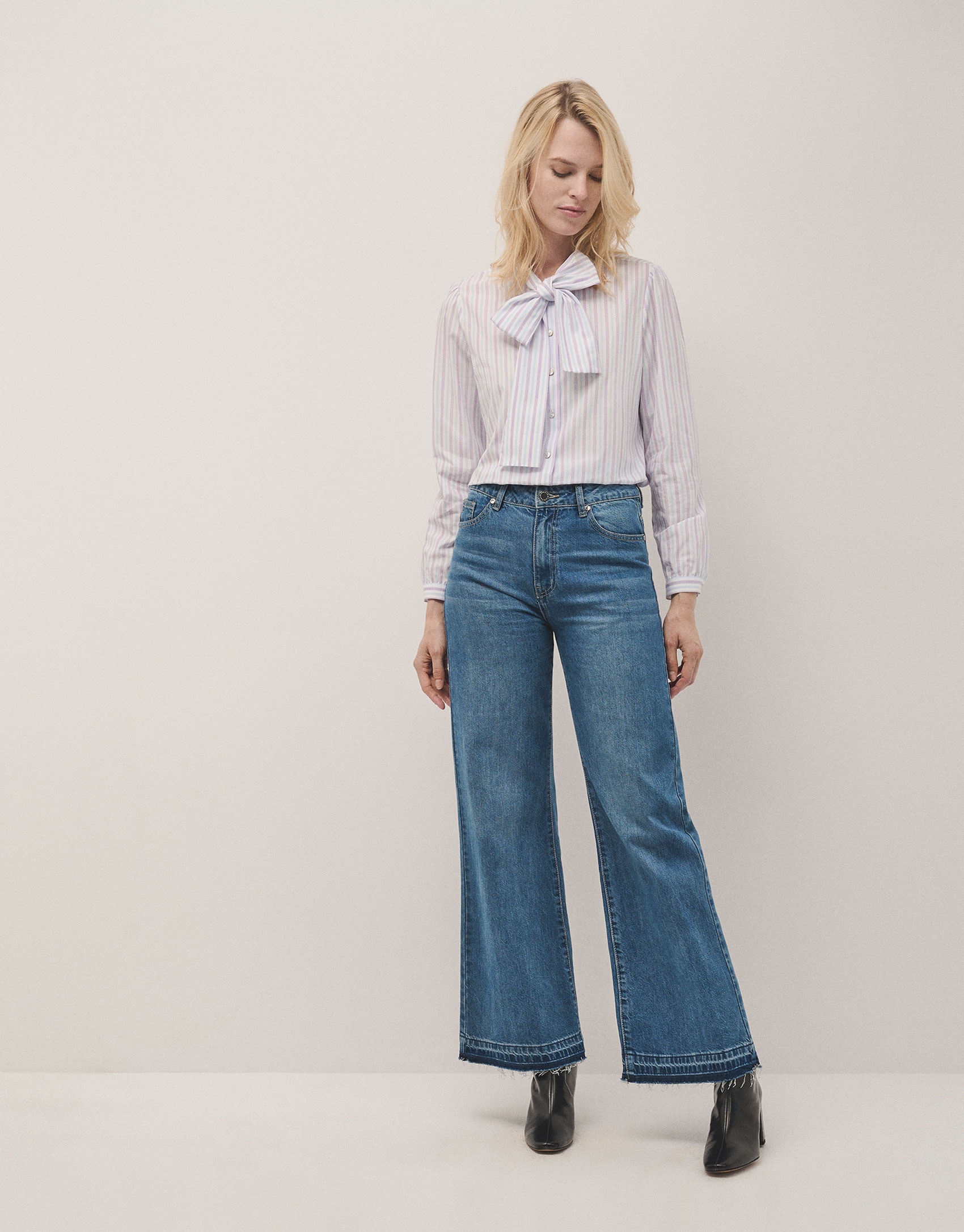 Lilac and blue striped cotton shirt with bow