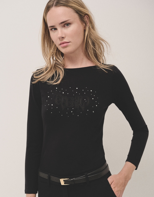 Black cotton top with long sleeves and embroidered VERINO