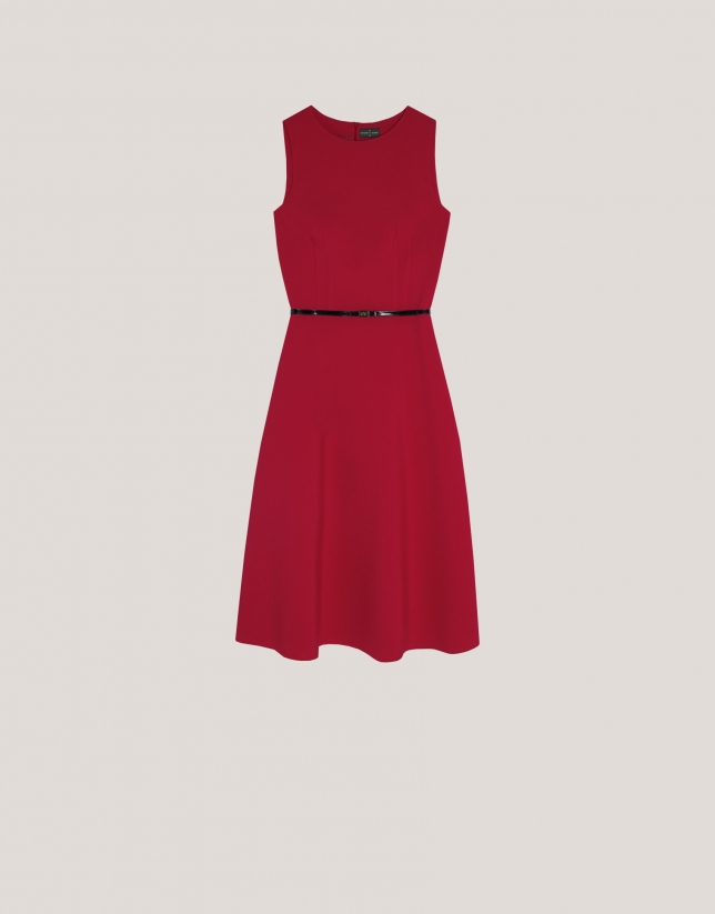 Sleeveless midi dress in red crepe