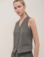 Masculine-cut double tailored vest in grey double crepe