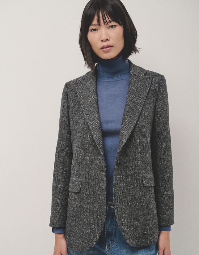 Blue herringbone blazer in wool with one button