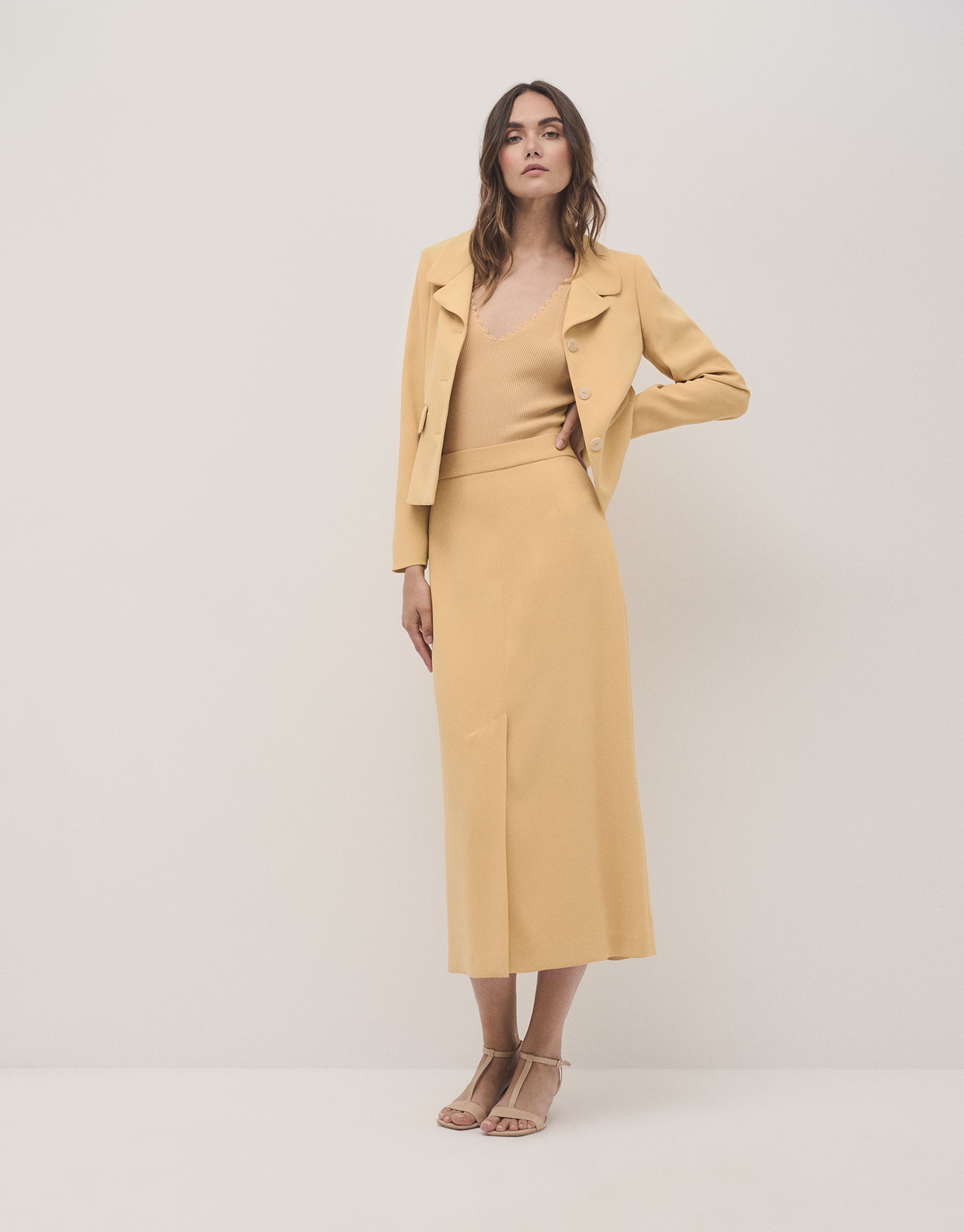 Short mustard crepe jacket