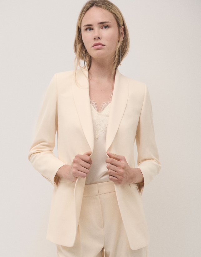 Ecru crepe tuxedo blazer