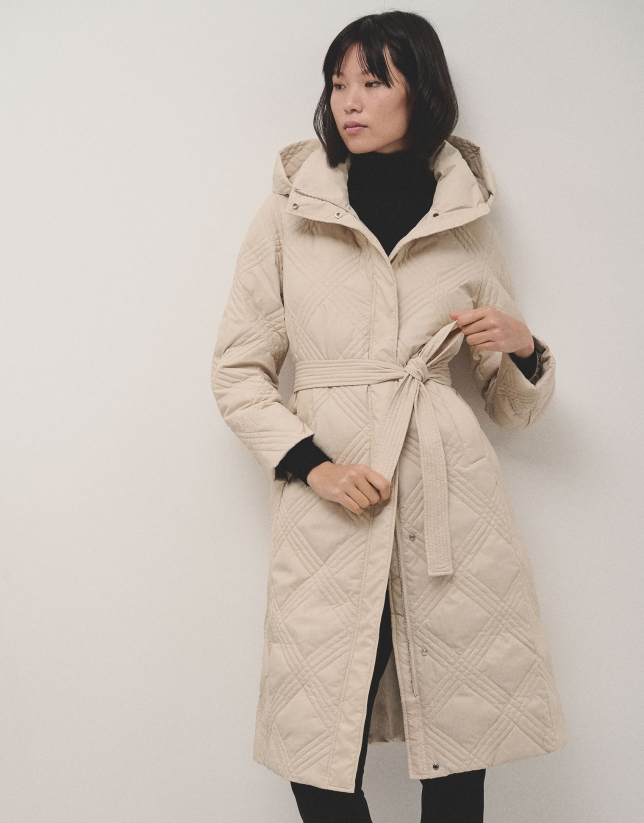 Long beige diamond quilted coat 