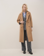 Long camel double-breasted cloth coat