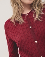 Round neck red wool knitted cardigan