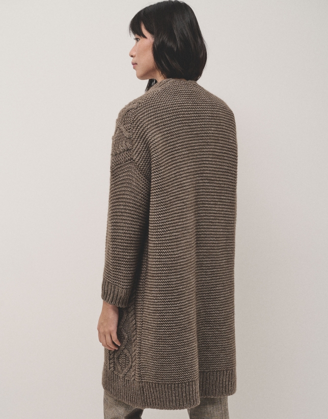 Three-quarter length knitted jacket in camel