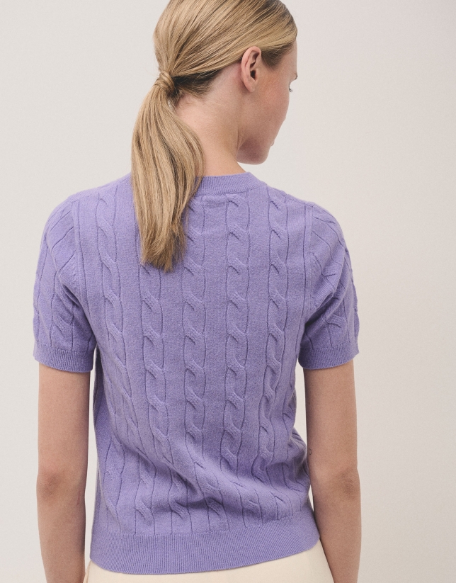 Lilac short sleeves T-shirt in woollen cable-stiched and stripes knit.