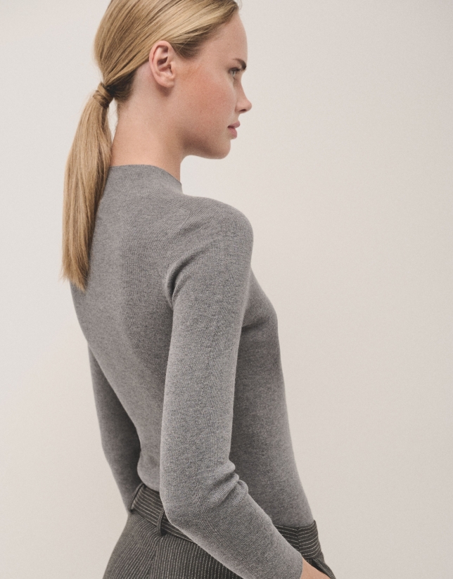 Grey wool and silk rib knitted jumper with turtleneck