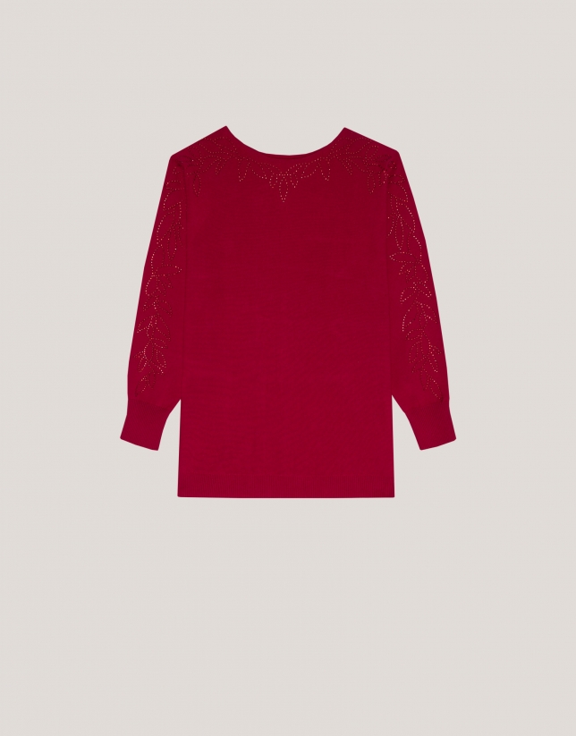 Red knit sweater with strass on shoulders