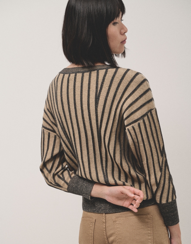 Boat neckline stripe knitted jumper in brown