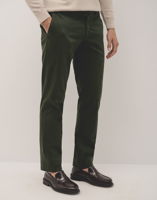 Khaki dyed chino trousers