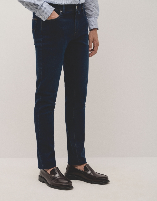 Pantalón denim hombre slim azul oscuro