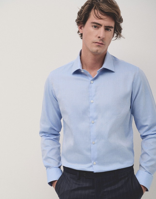 White and blue structured cotton dress shirt