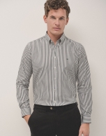 Camisa sport regular rayas verde y negro