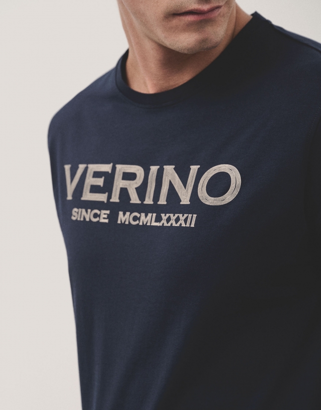 Navy T-shirt with beige logo