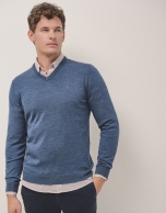 Medium blue wool sweater with V-neck 