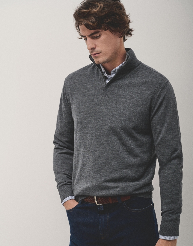 Grey melange wool jumper with zip collar