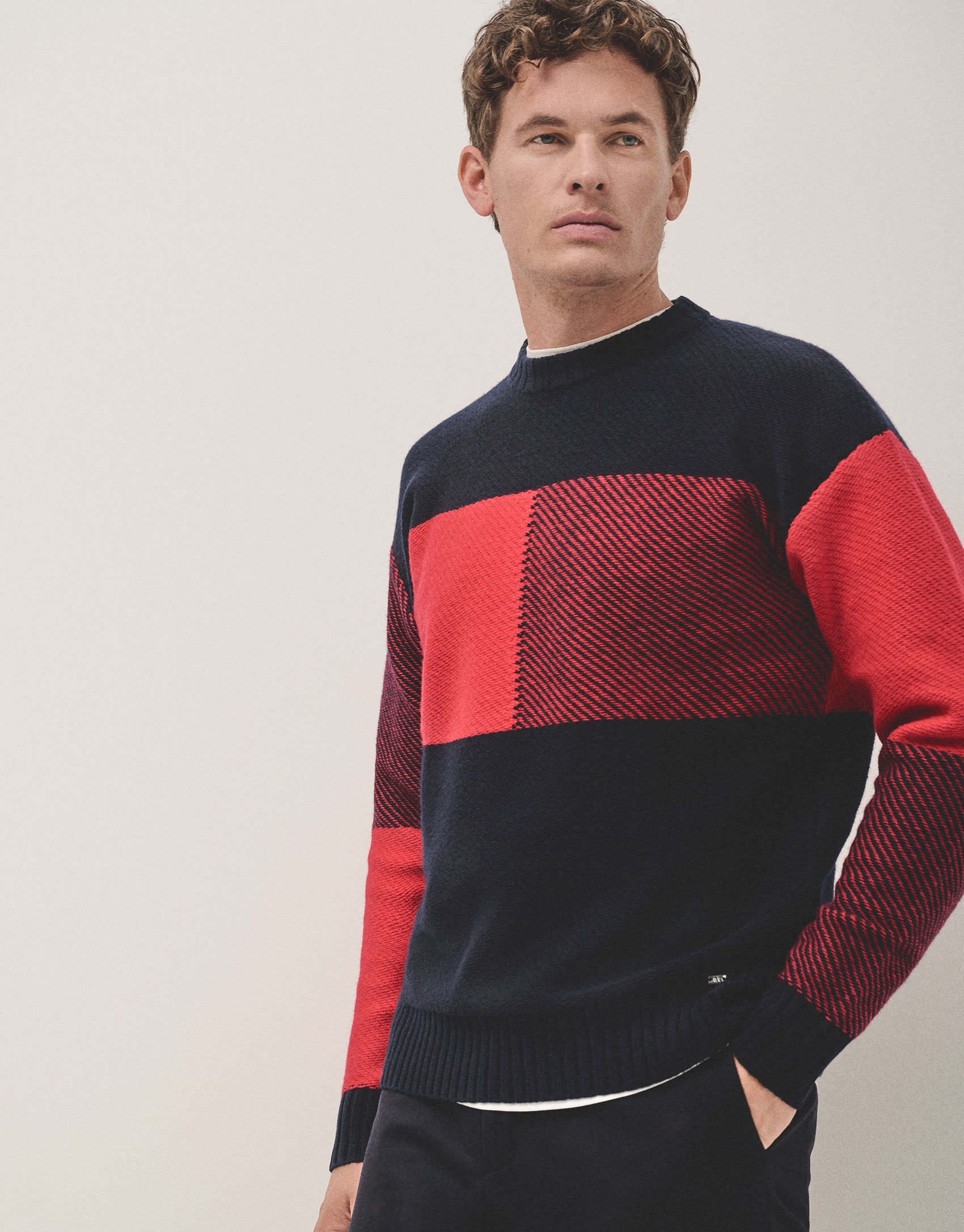 Tartan pattern jumper red/black