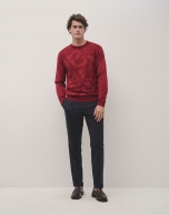 Red round neck structured jumper