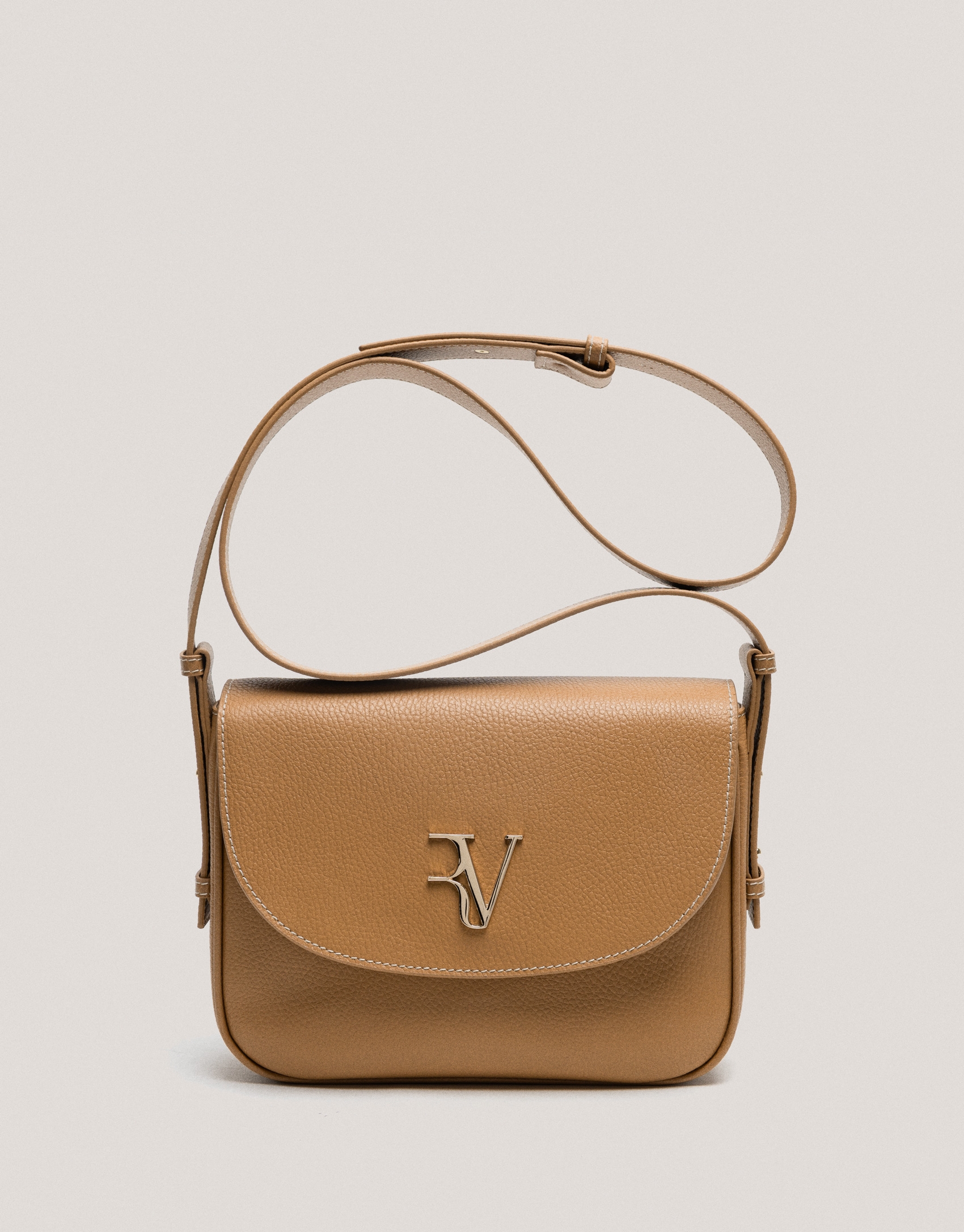 Camel grained leather Cuca Maxi shoulder bag