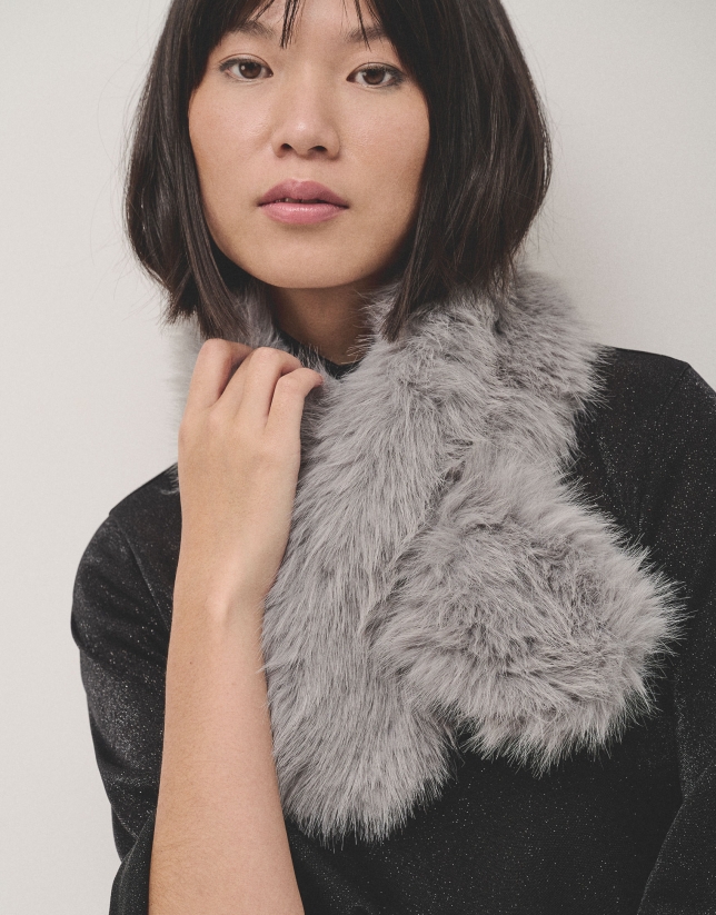 Grey fur effect collar