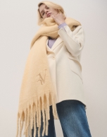 Light yellow wool scarf with embroidered RV logo 