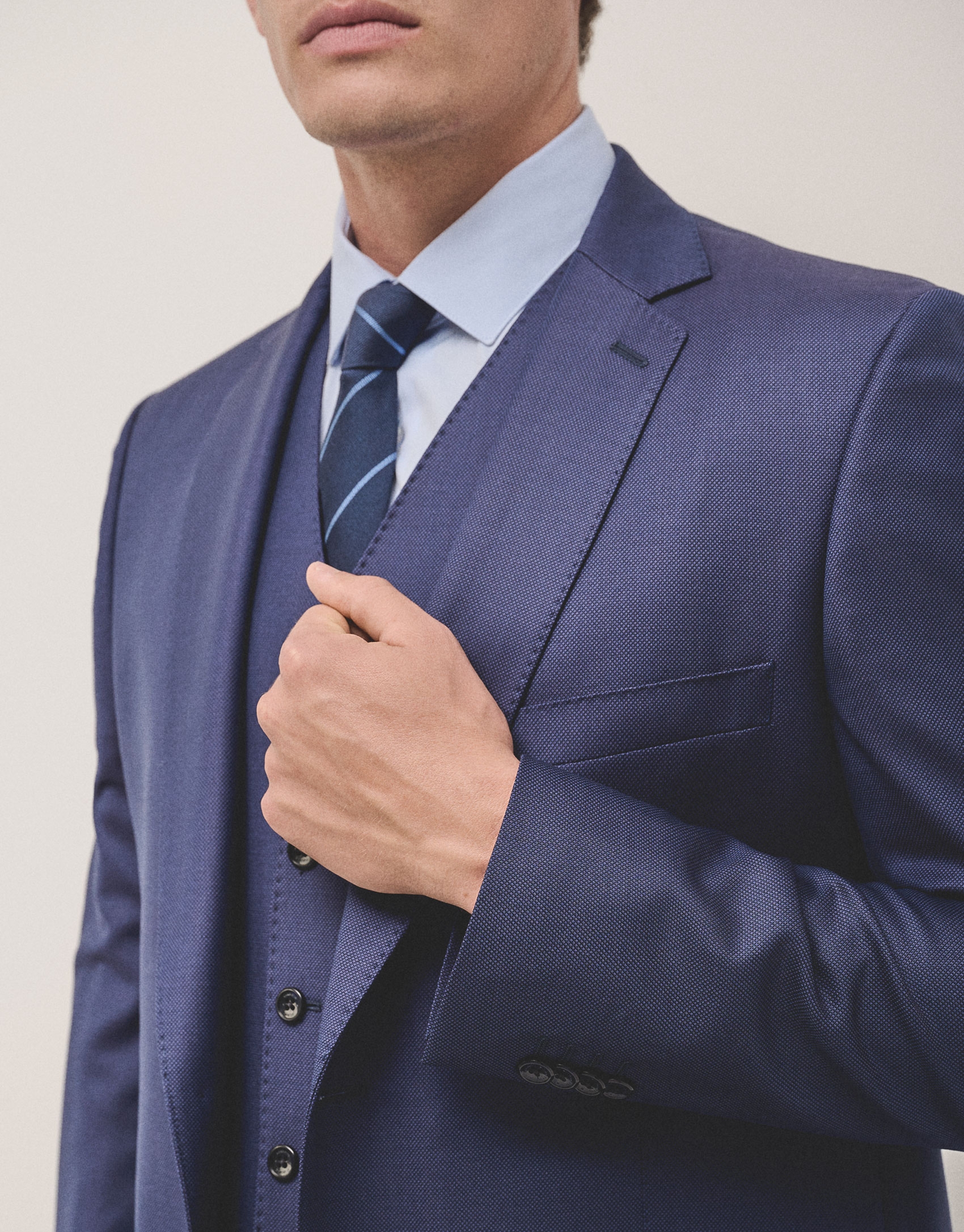 Blue silk tie with light blue lines