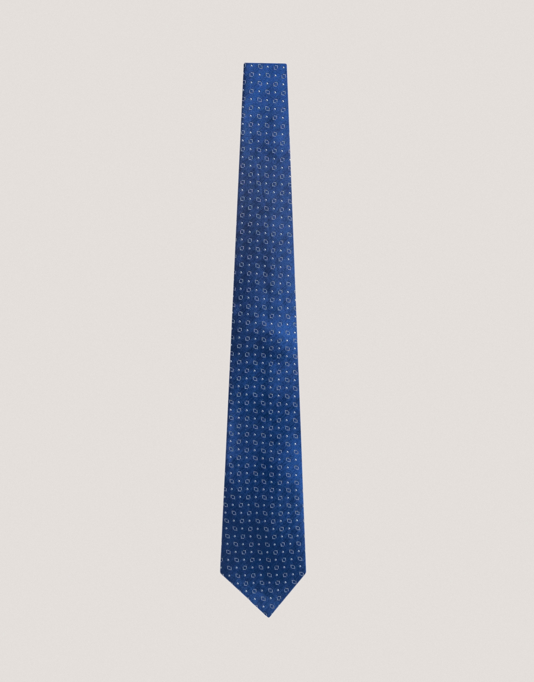 Corbata de seda azul con jacquard plata