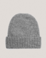 Gray wool and alpaca seamless cap 