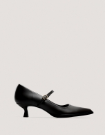 Black goatskin leather pumps with strap